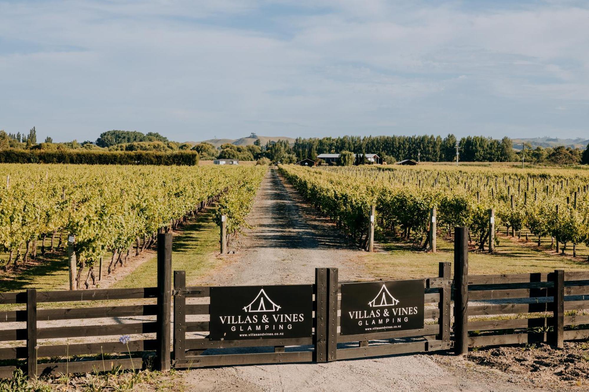 Villas & Vines Glamping Hastings Exterior photo